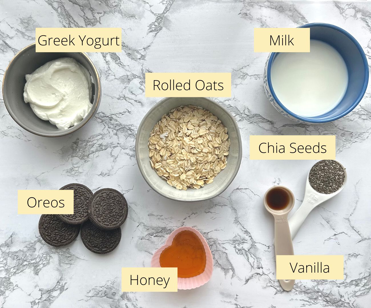 Oreo Overnight Oats (High Protein, High Fiber) Balanced Nutritionist