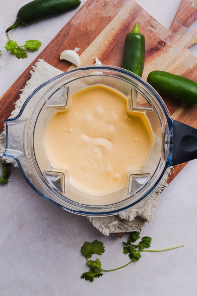 Cottage cheese, shredded cheese, garlic and diced green chiles blended in a blender.