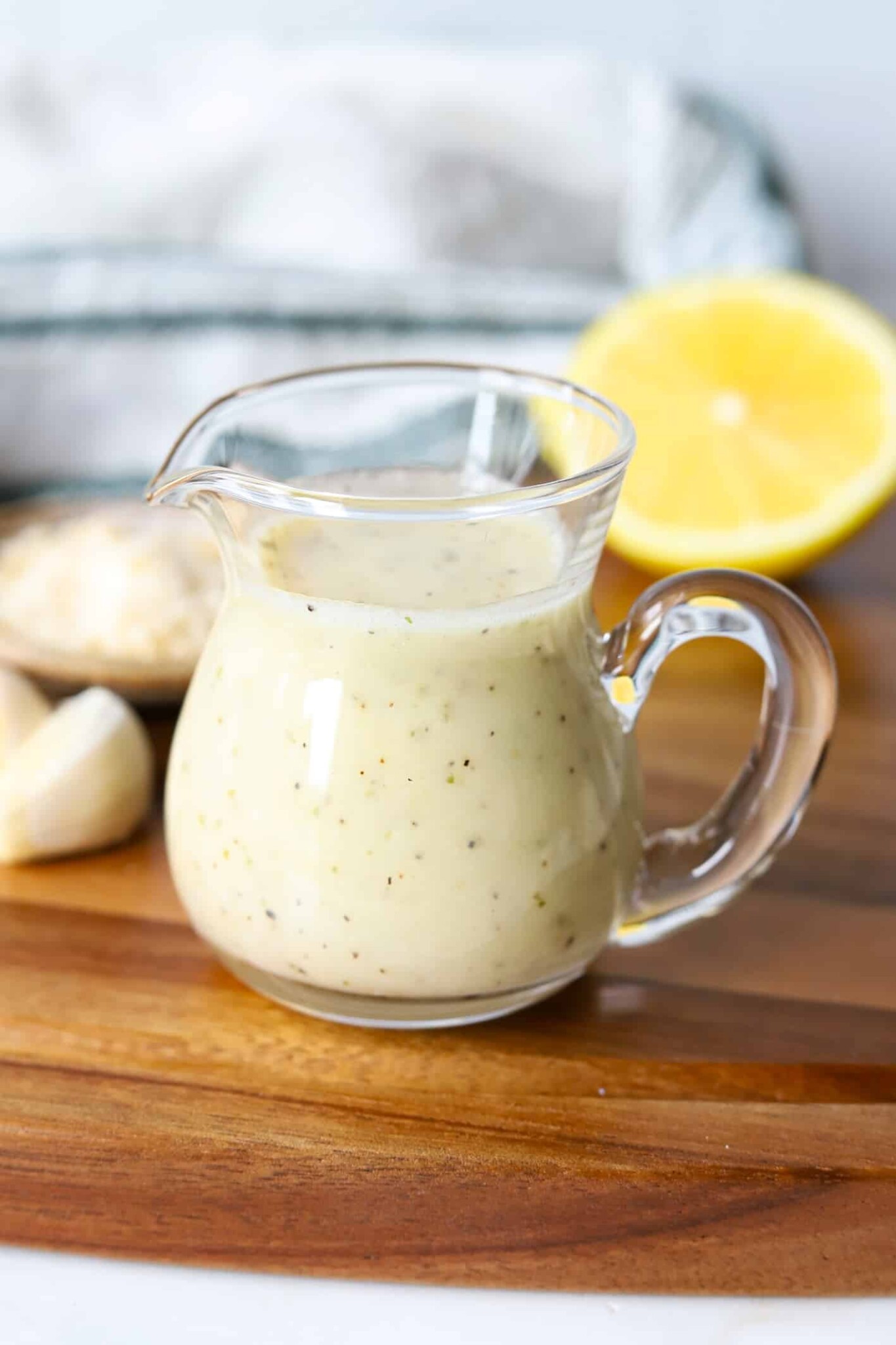 Easy Garlic Parmesan Dressing